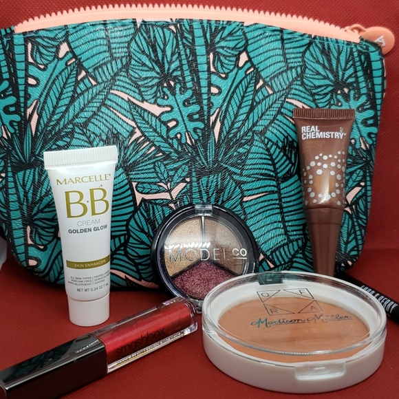 Makeup, NWOT - Picture 2 of 5